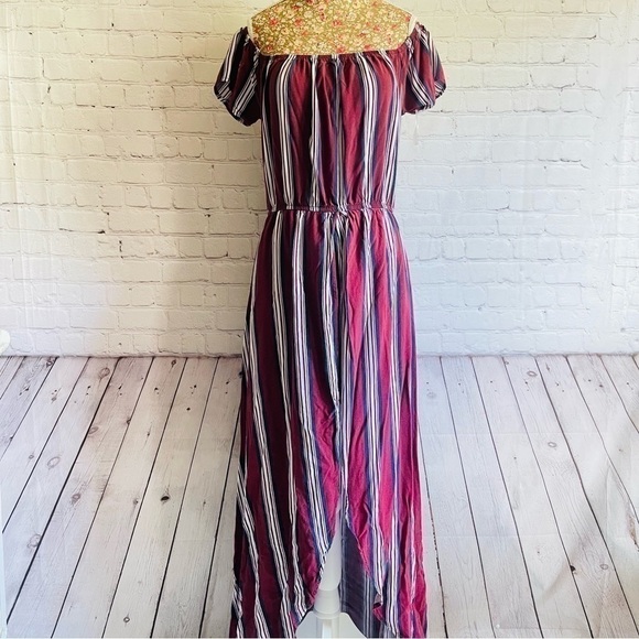 J for Justify Maxi Short Romper - Picture 1 of 10